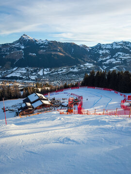 Kitzbuehel, Austria &ndash; January 25, 2025: Scenic view of Kitzbuehel with legendary Streif downhill ski race slope and famous section &bdquo;Seidlalmkurve&ldquo;