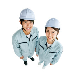 ヘルメットを被った若い作業員の男女（俯瞰・切り抜き・コピースペース・白バック）	