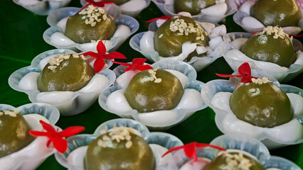 Thai desserts in the market