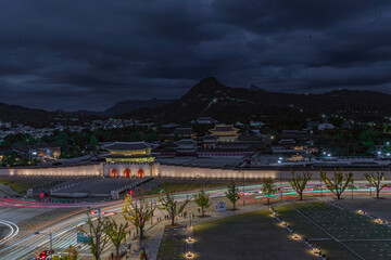 역사박물관 옥상정원에서 저녁이되면 많은 사람들이 또다른 서울의...