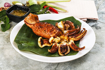 Delicous Grilled squid with sauce
