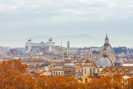 Autumn mist gently wrap Rome historical center