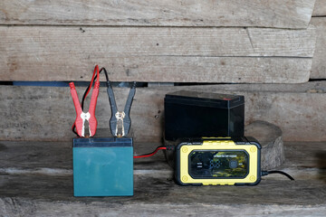 Mini 12V Battery Charger Setup