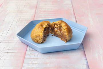 Speculoos cookies with Belgian spices, cinnamon, nutmeg, and cloves, traditionally shaped and crispy.