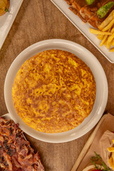 Potato omelet with free-range eggs, giving it an intense yellow color and a deeper, richer flavor