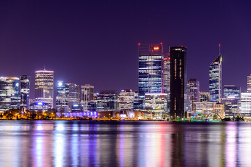Naklejka premium 世界で一番美しい街と言われているパース美しい街並み夜景