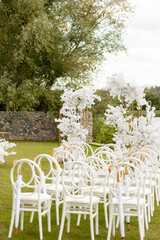 wedding decor, departure ceremony on the background of water, wedding, wedding arch 