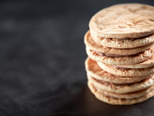 chocolate chip cookie, cookie close-up