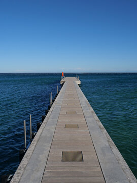PONTON