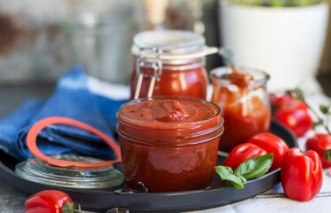 Homemade tomato sauce
