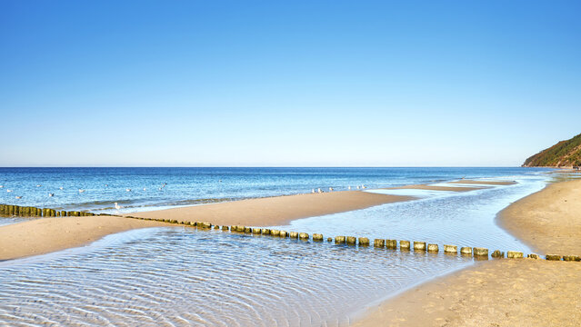 Fototapeta Photo of a beach on the Baltic Sea in Miedzyzdroje, Poland.