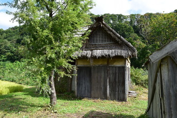 古い昔の街並み