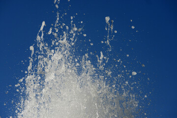水しぶき　飛沫