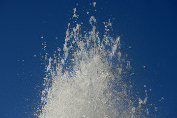 水しぶき　飛沫