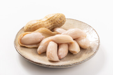 茹でた　生　落花生