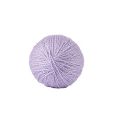 PNG with transparent background of a lilac yarn ball, soft texture and pastel color, perfect for creative or textile design projects. Concept of slow creation and cozy inspiration