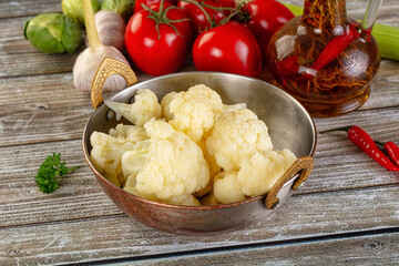 Vegan cuisine Steamed cauliflower cabbage