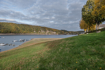 Wassernotstand am Rursee in Woffelsbach