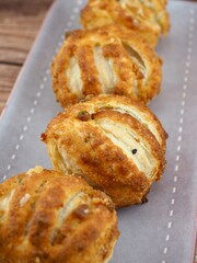 바삭하고 달콤한 파이