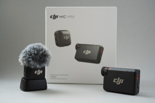 DJI Mic Mini wireless lavalier microphone with box &ndash; Germany, Leipzig &ndash; 24 October 2025