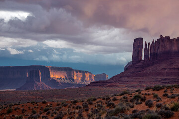 Monument Valley Sunset