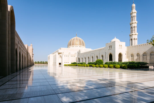 Oman, Muscat. Sultan Qaboos Grand Mosque