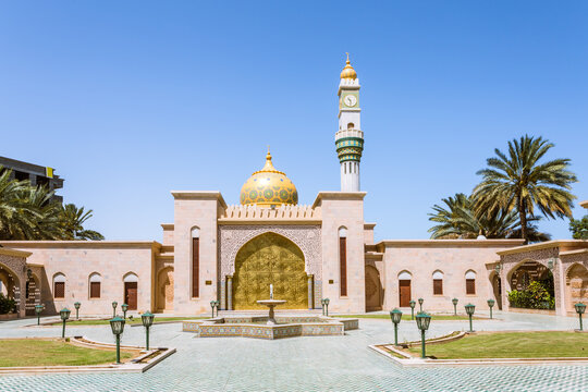 Asma Bint Alawi Mosque, Muscat, Oman