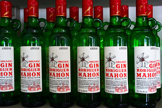 Ma&oacute;, Mah&oacute;n, Menorca, Balearic Islands, Spain, Europe : XORIGUER Gin Distillery, Miguel Pons Justo SA, Xoriguer Organic Gin Mahon is derived from wine alcohol and is more akin to brandy
