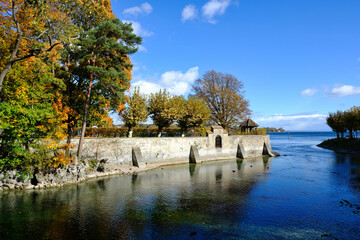 Konstanz am Bodensee, Herbst am Stadtgartenteich