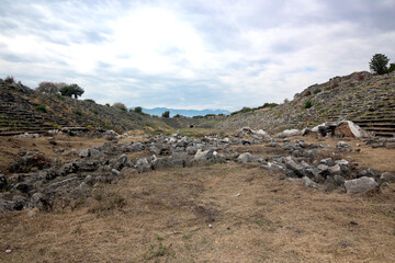 The Aphrodite of Aphrodisias ( Afrodisias Stadium ) combined aspects of a local Anatolian, archaic fertility goddess with those of the Hellenic Aphrodite, goddess of love and beauty. Karacasu Aydin