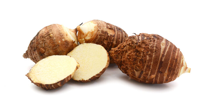 Taro roots 