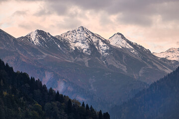 Snow began to form on the summit of the Kackar Mountains