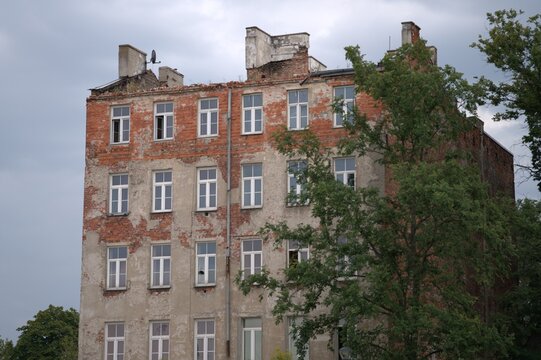 Fototapeta Opuszczony dom bez dachu