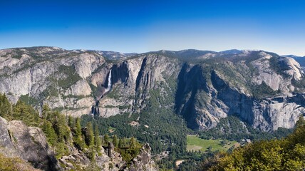 Road trip in the USA. Visiting the beautiful Yosemite National Park. Stunning scenery in California. High quality photo.