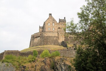Fototapeta premium A view of Edinburgh Castle in Scotland