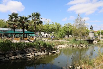 Obraz premium La place Napoléon, ville de La Roche sur Yon, département de la Vendée, France