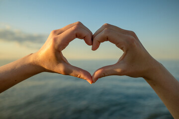 Caring Heart Hands Romantic Love Heart 