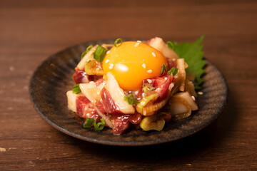 馬肉のユッケ（生）