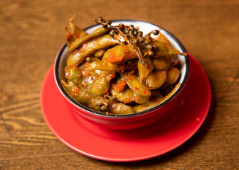 枝豆のスパイシーソース炒め