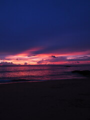 Fototapeta premium Purple Sunset Over Phuket Beach