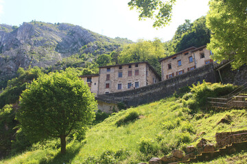 Fototapeta premium Pont-en-Royans, Auvergne-Rhône-Alpes, France, 2025