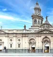 The Metropolitan Cathedral  of Santiago is the main temple of the Catholic Church  in Chile, built in 1748 by the architect Antonio Acuña, in neoclassical style. Jan 2020