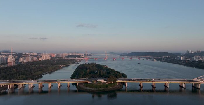 An aerial view of Seoul's Hangang River, Yeouido, and Seonyudo Park in autumn