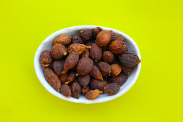 Dried Black Cardamom or Greater Cardamom