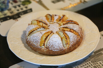 手作りのアップルケーキ