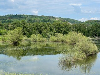 Orešje Lake or artificial lake Oresje (Zagreb County, Croatia) - Oresje-See oder künstlicher See Oresje (Kroatien) - Umjetno jezero Orešje (Sveta Nedelja, Hrvatska)