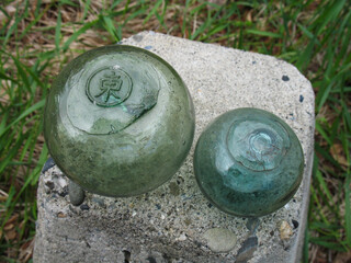 ガラス浮き　中、小、底