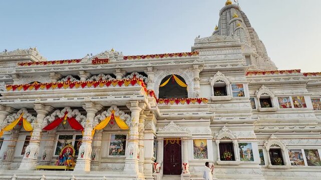 Majestic Front View of Prem Mandir Vrindavan in Bright Daylight