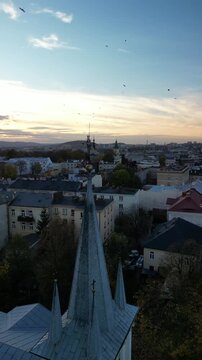 Kielce - Polska - widok z drona na panorame miasta. Wierzowce i zabytki