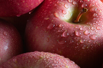 みずみずしいリンゴのクローズアップ